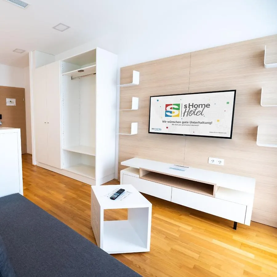 Shome Hotel Graz I Self Check-In I Free Parking 4*,  Østrig