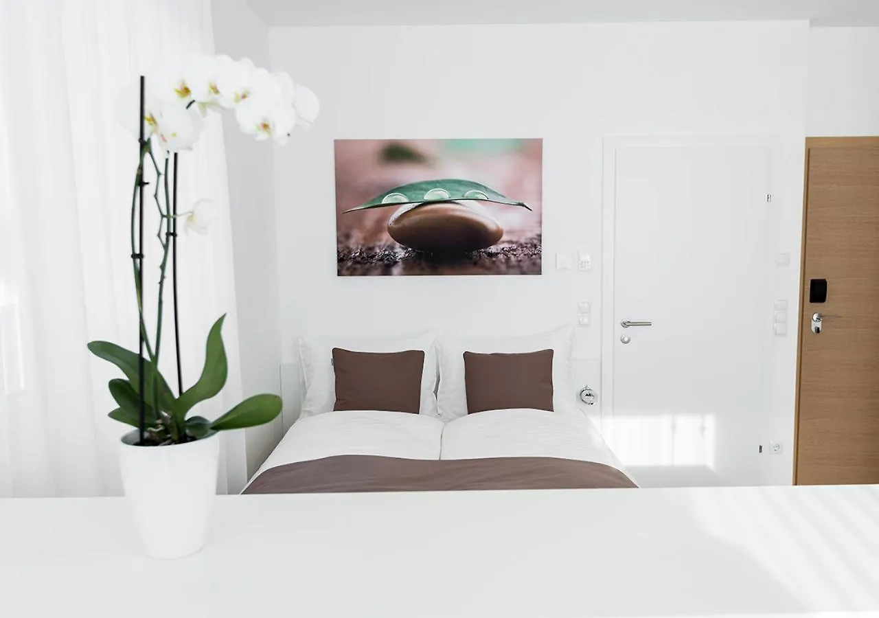 Shome Hotel Graz I Self Check-In I Free Parking Østrig